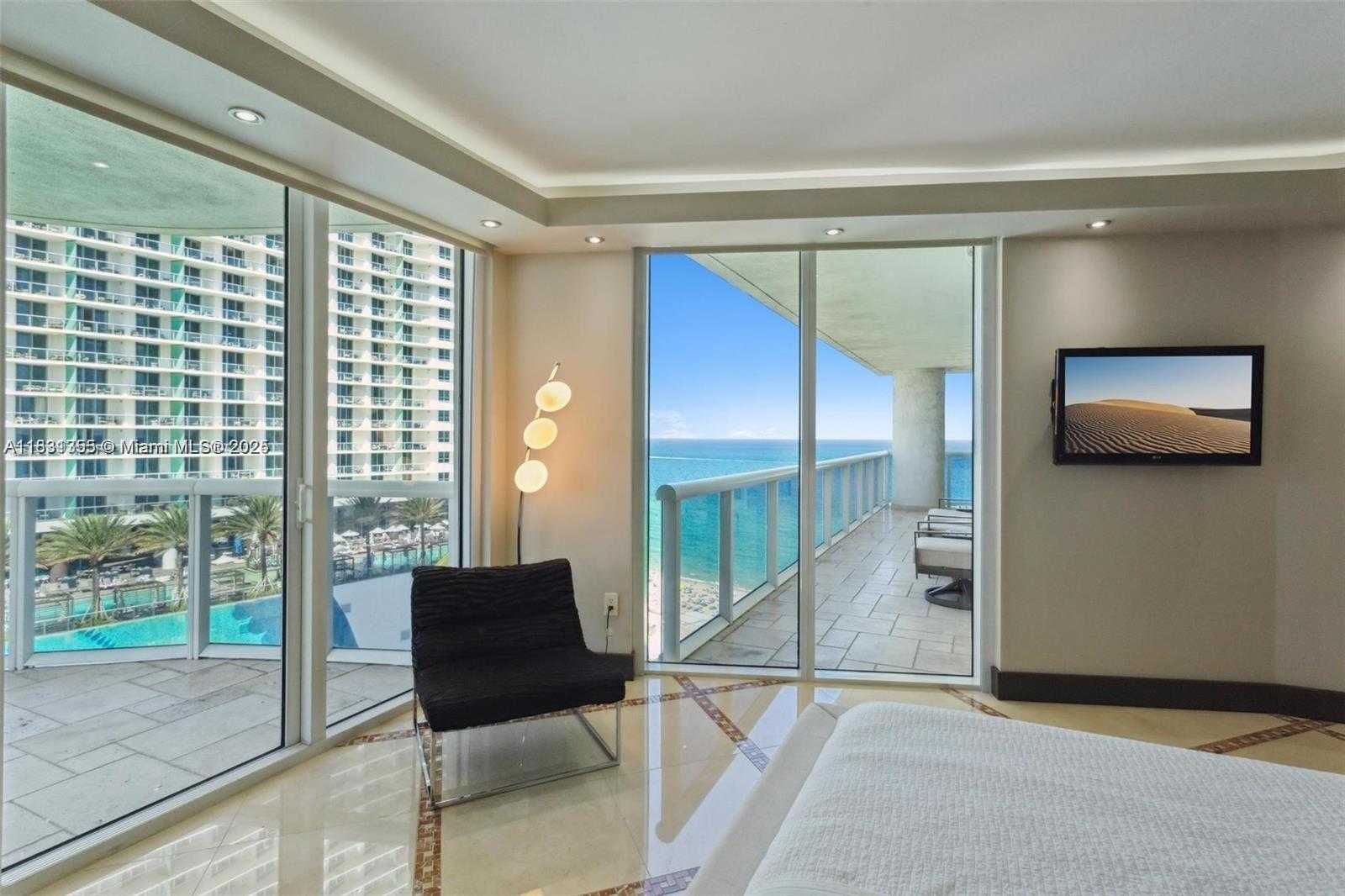 Small Image of 1800 SOUTH OCEAN DR #1810, Hallandale Beach Number 22