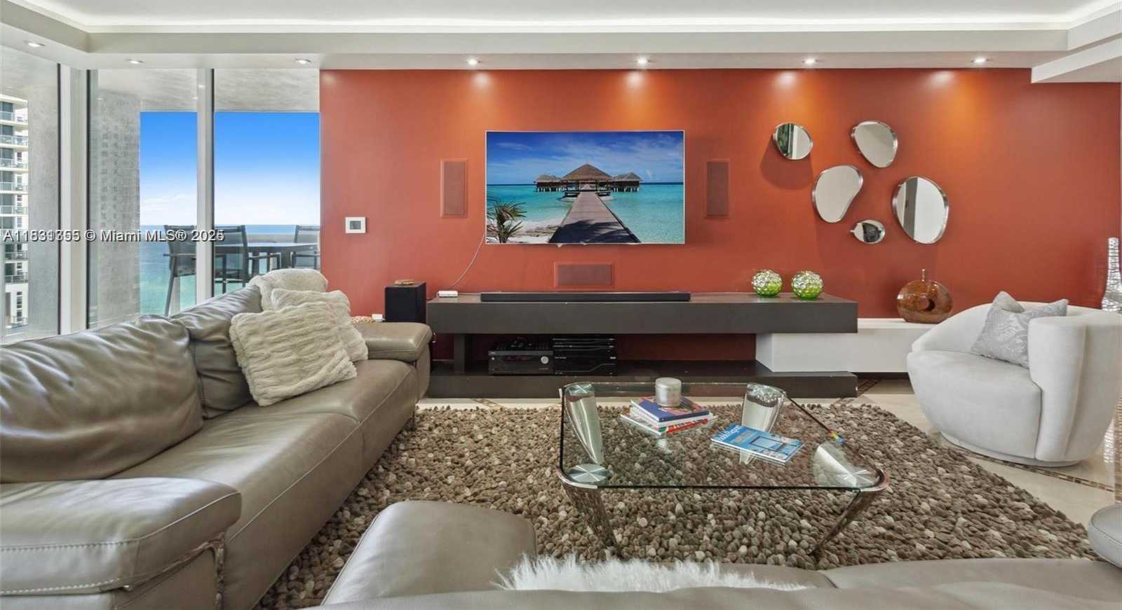 Small Image of 1800 SOUTH OCEAN DR #1810, Hallandale Beach Number 3