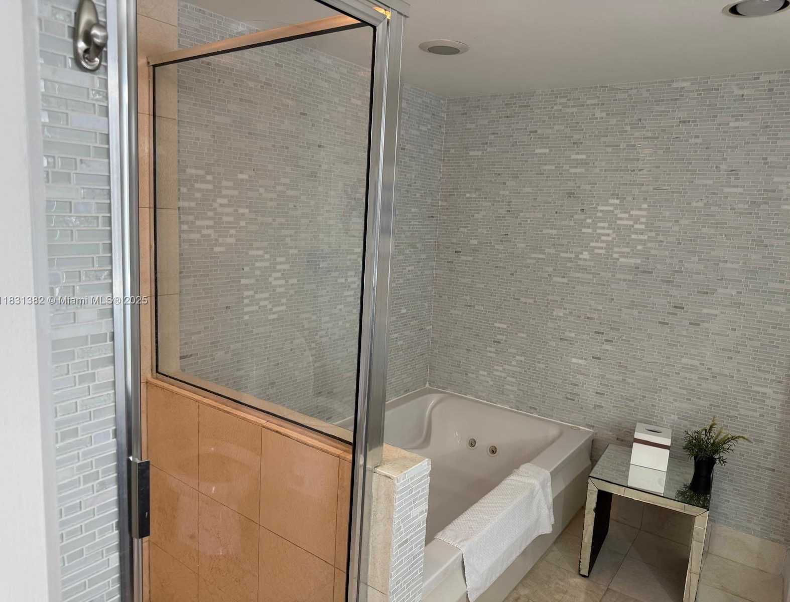 Small Image of 17375 COLLINS AVE #702, Sunny Isles Beach Number 13
