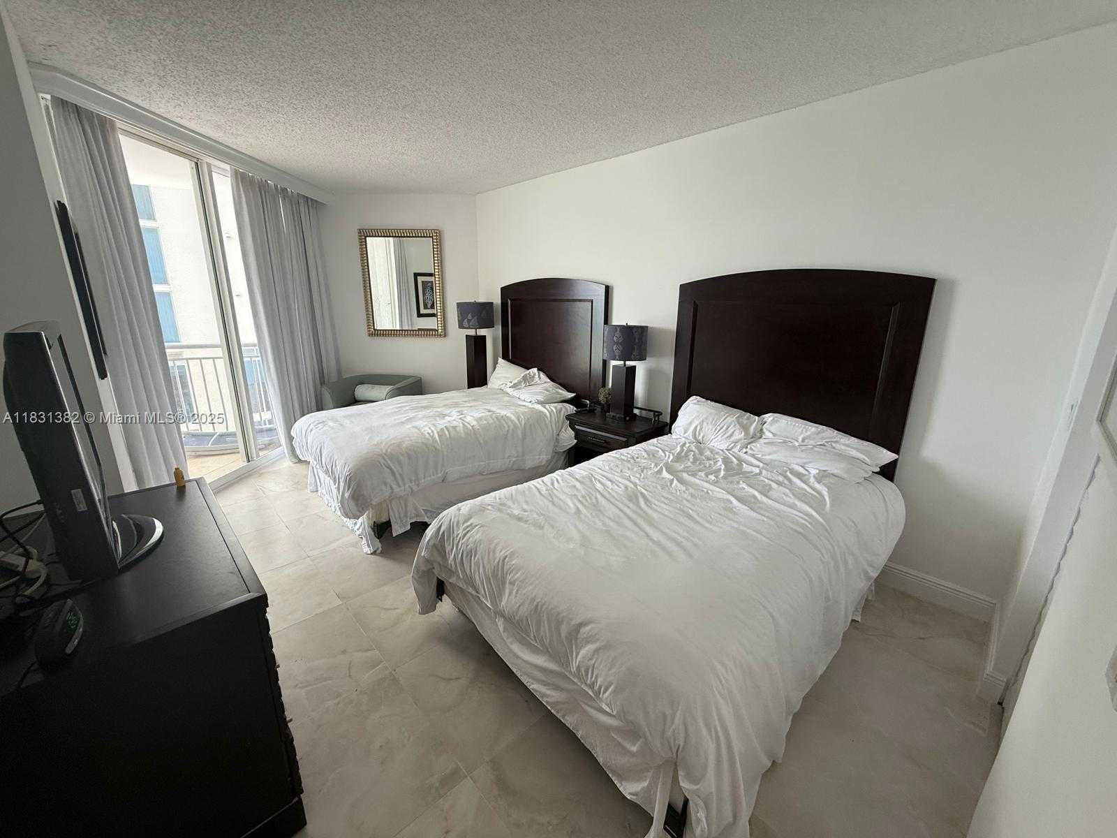 Small Image of 17375 COLLINS AVE #702, Sunny Isles Beach Number 14