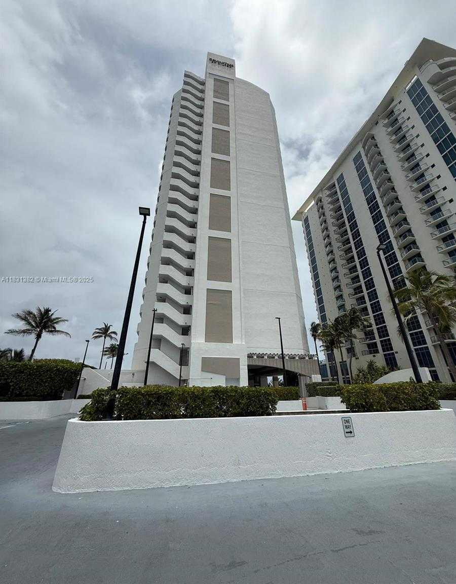 Small Image of 17375 COLLINS AVE #702, Sunny Isles Beach Number 19
