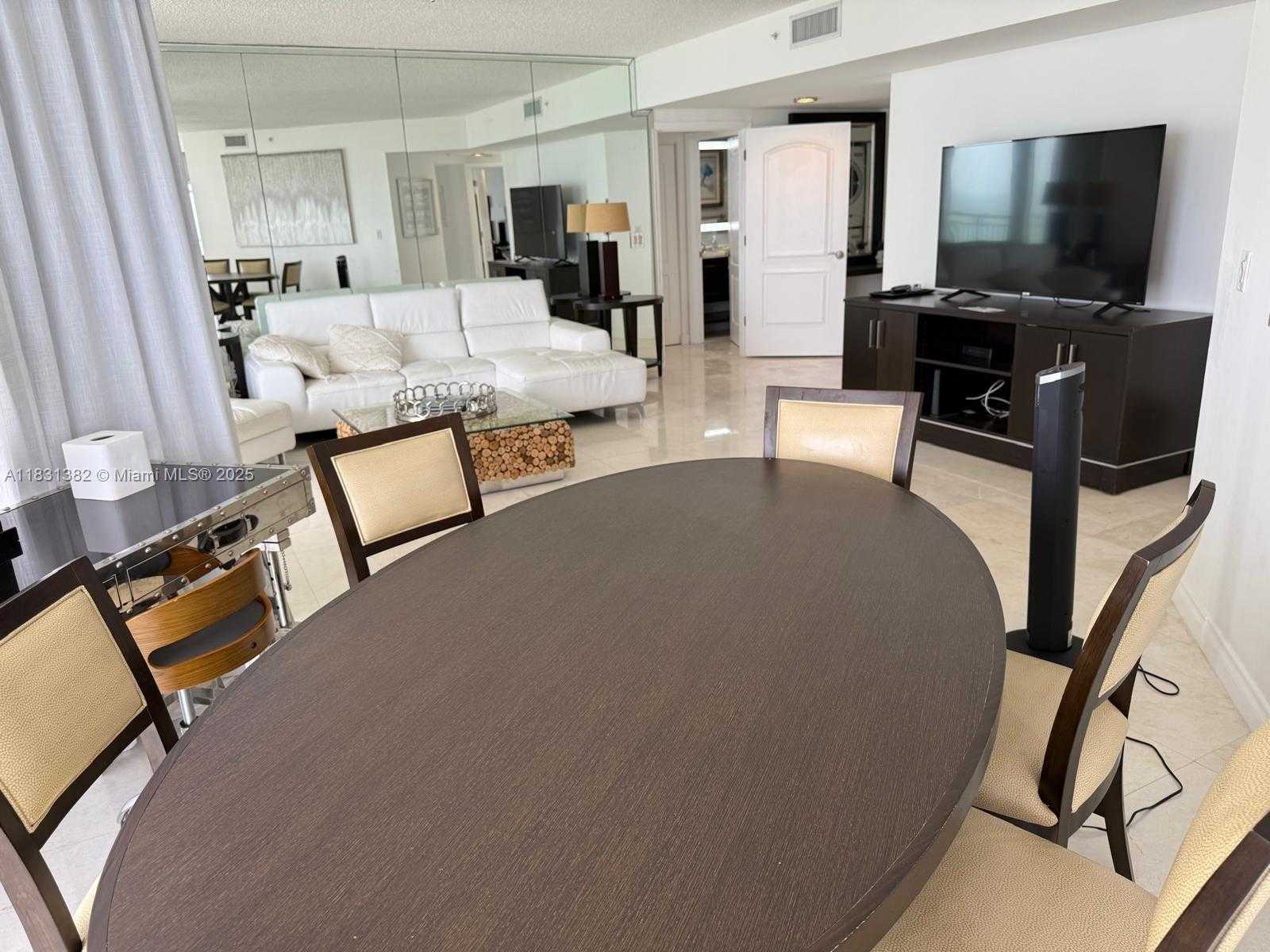 Small Image of 17375 COLLINS AVE #702, Sunny Isles Beach Number 4