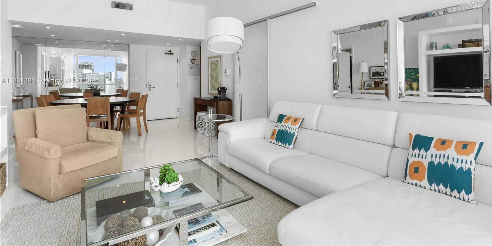 Small Image of 6801 COLLINS AVE #PH05, Miami Beach Number 5