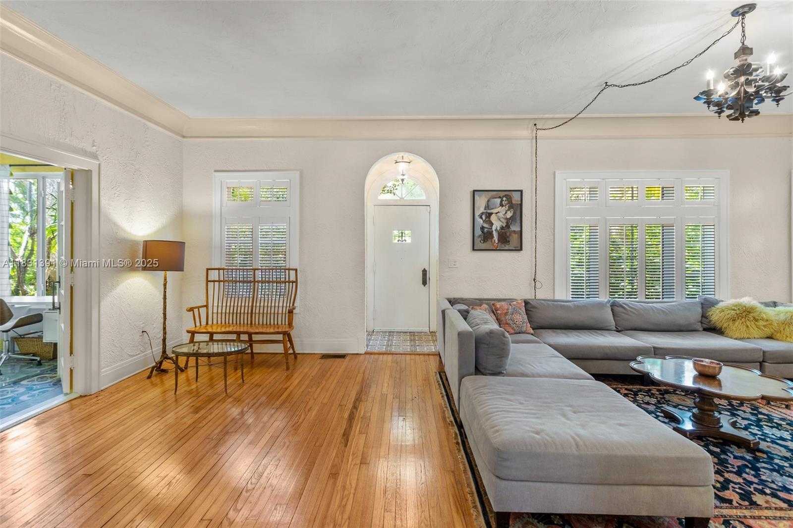 Small Image of 13599 OLD CUTLER RD, Pinecrest Number 26