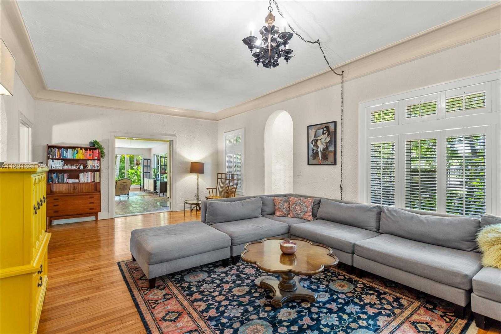 Small Image of 13599 OLD CUTLER RD, Pinecrest Number 27