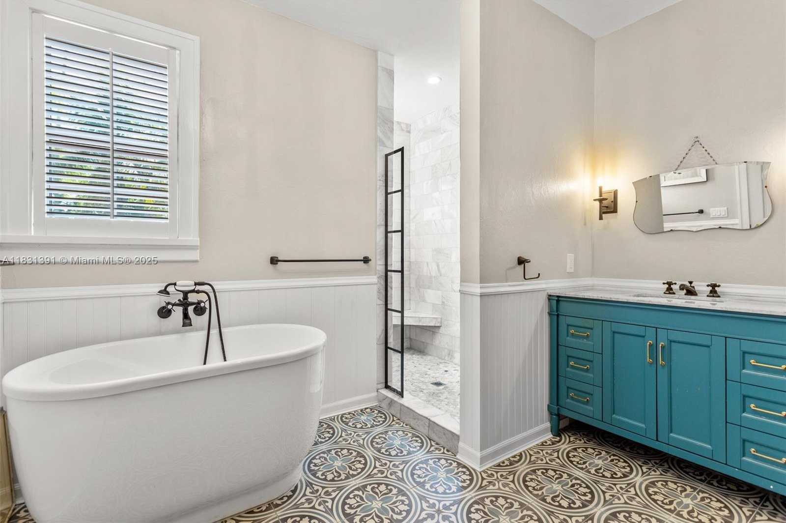 Small Image of 13599 OLD CUTLER RD, Pinecrest Number 37