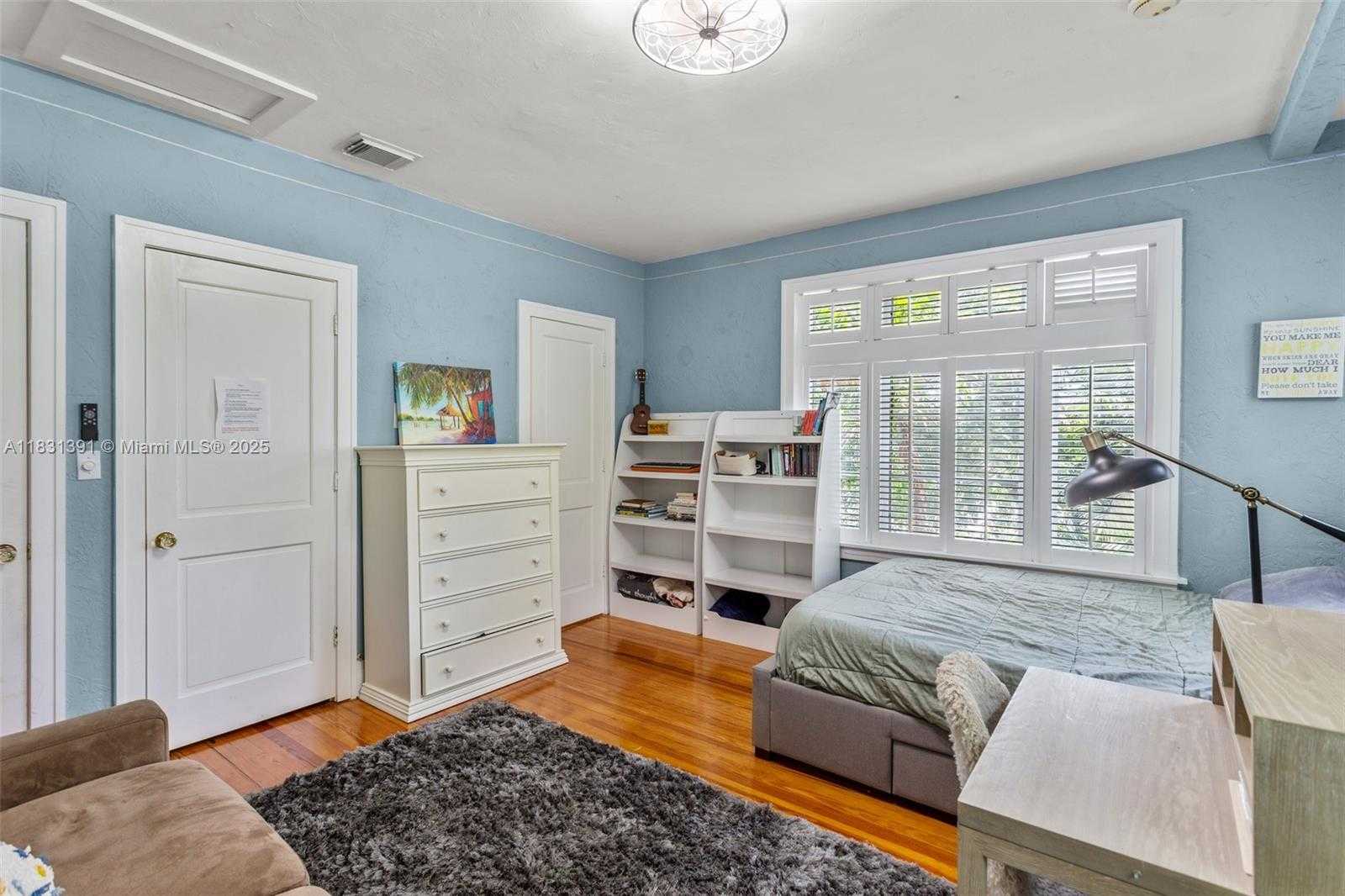 Small Image of 13599 OLD CUTLER RD, Pinecrest Number 41