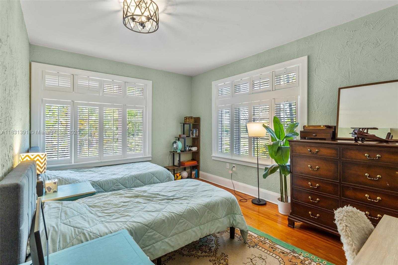 Small Image of 13599 OLD CUTLER RD, Pinecrest Number 45