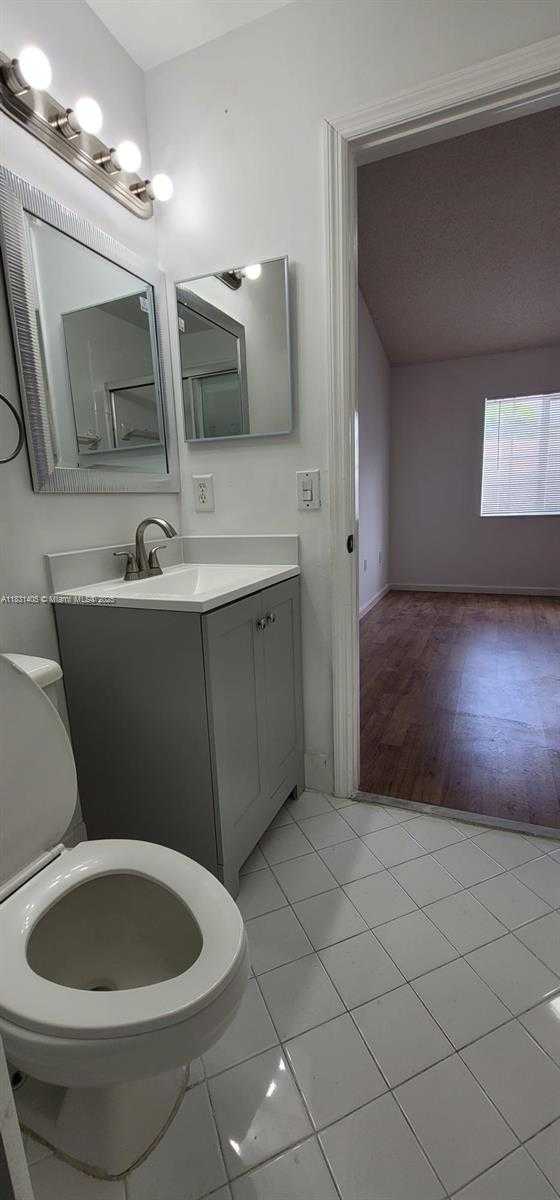 Small Image of 14045 SOUTH WEST 121ST PL #5-24, Miami Number 34