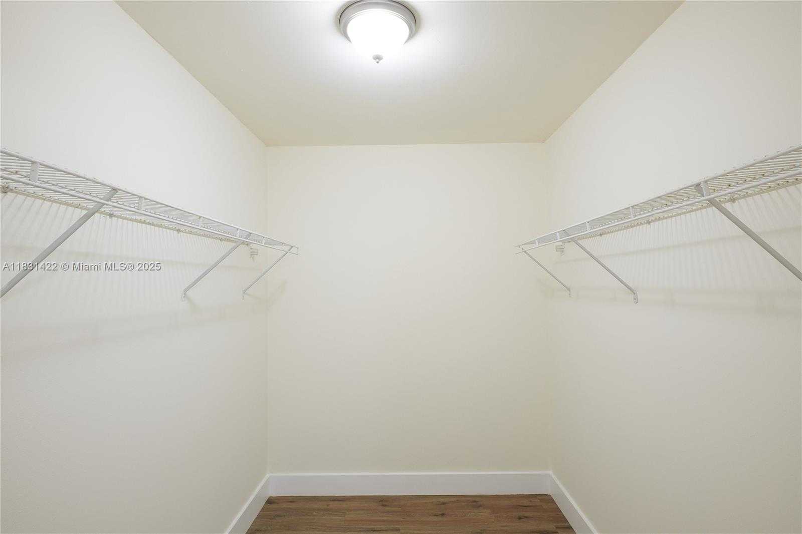 Small Image of Miami Beach Number 16