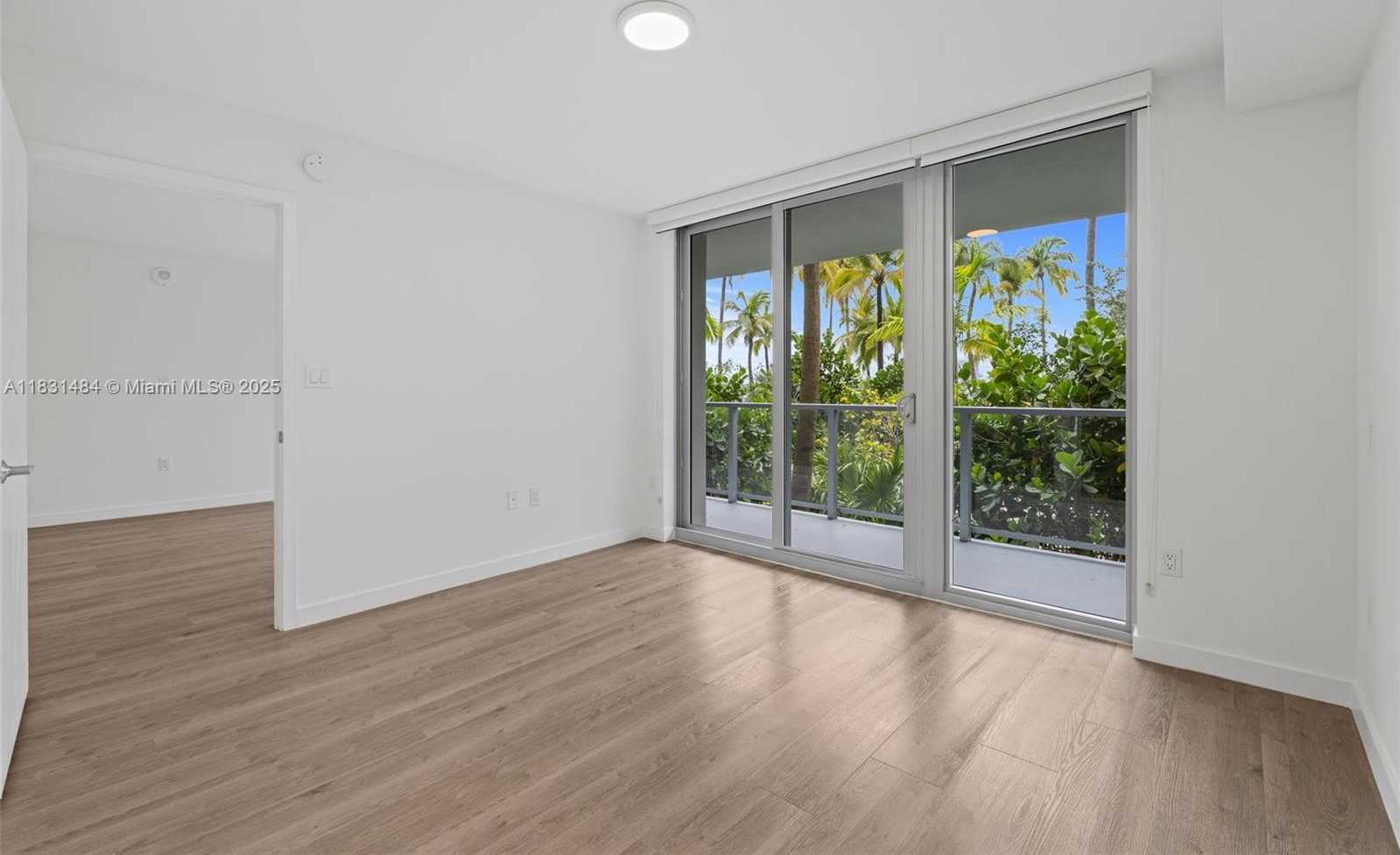 Small Image of 1500 BAY RD #N-0111, Miami Beach Number 13