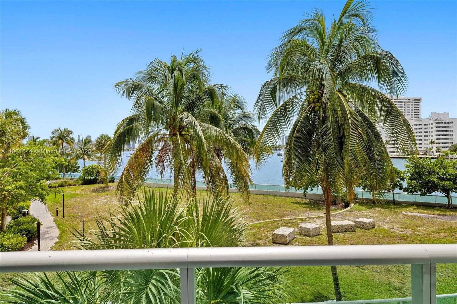 Small Image of 1500 BAY RD #G-0302, Miami Beach Number 11