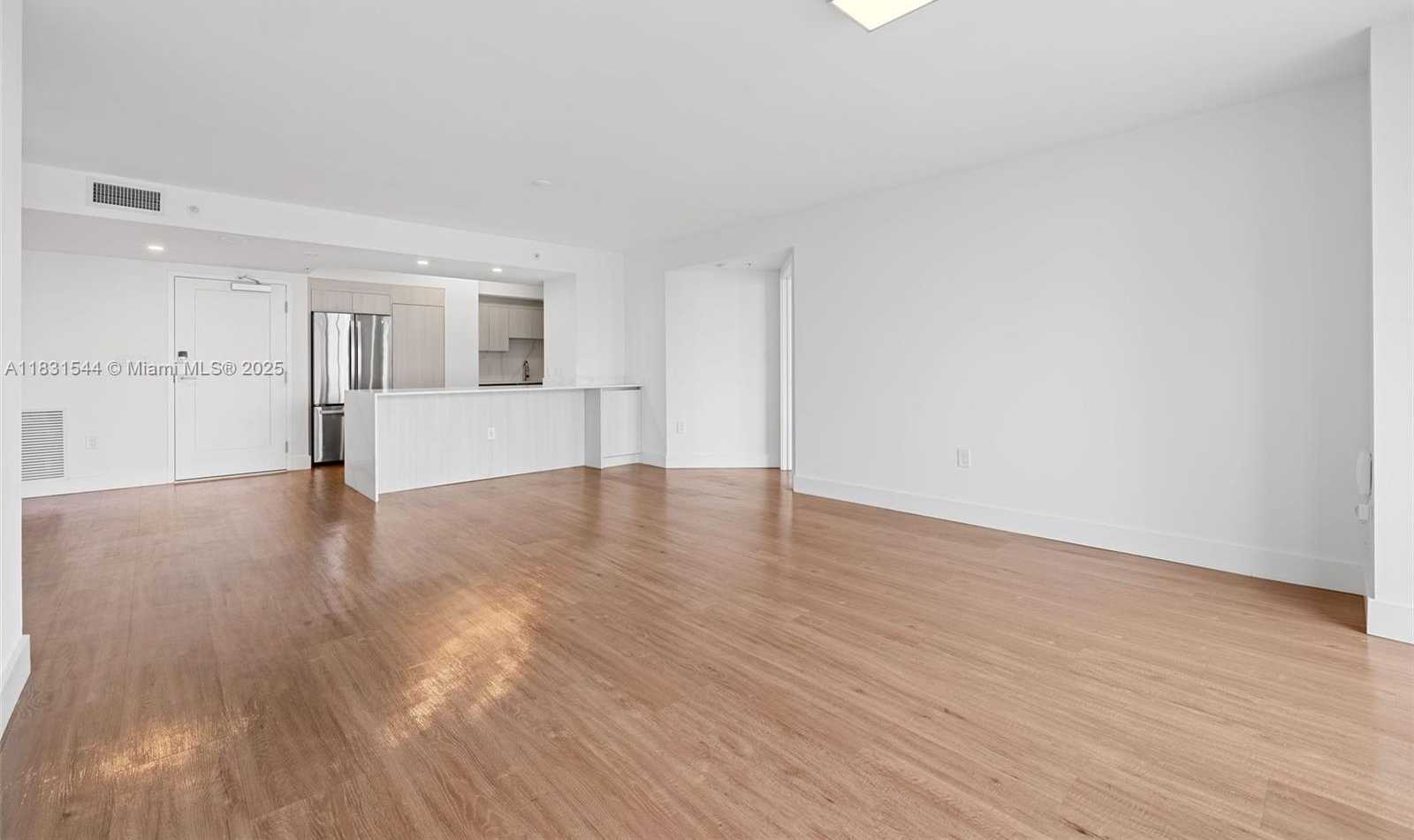 Small Image of 1500 BAY RD #G-0302, Miami Beach Number 14