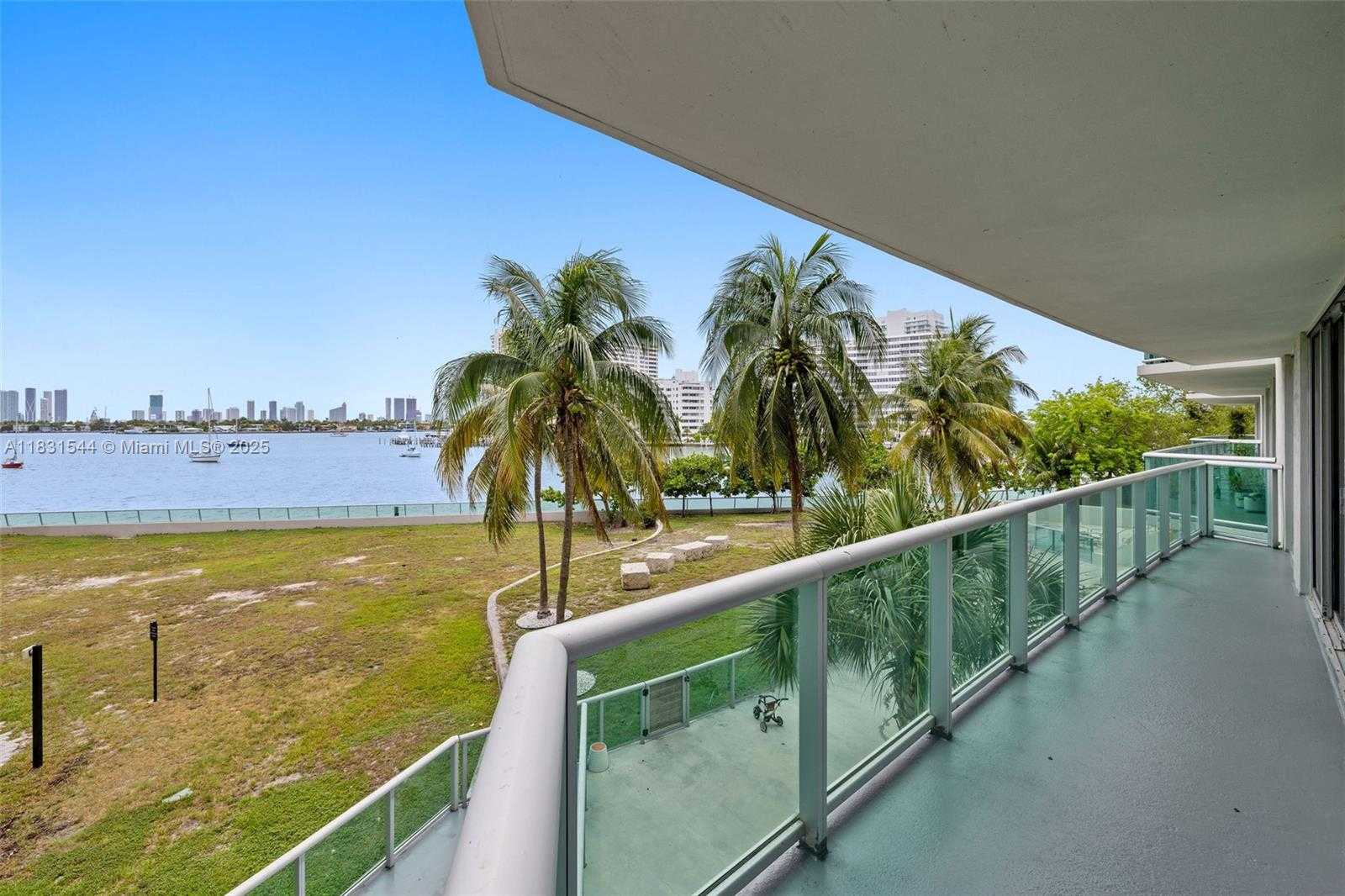 Small Image of 1500 BAY RD #G-0302, Miami Beach Number 18
