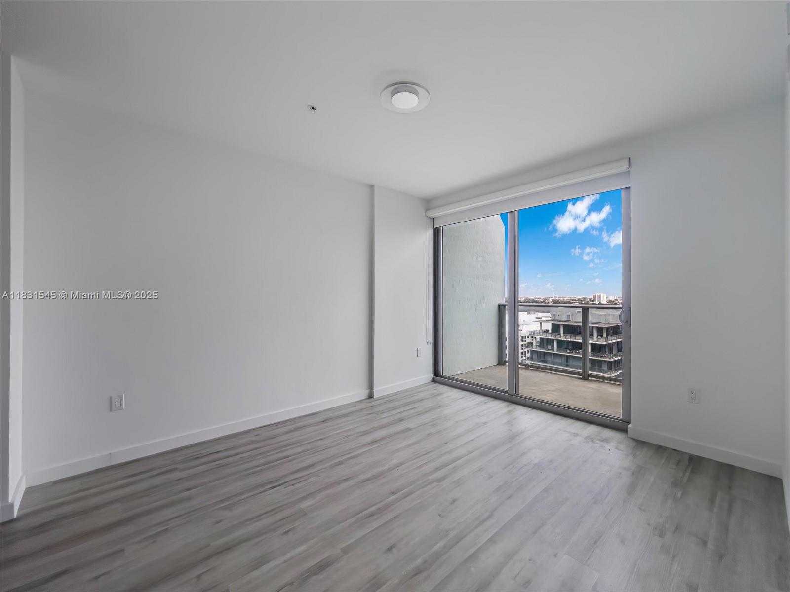 Small Image of 1600 SOUTH WEST 1ST AVE #1210, Miami Number 12