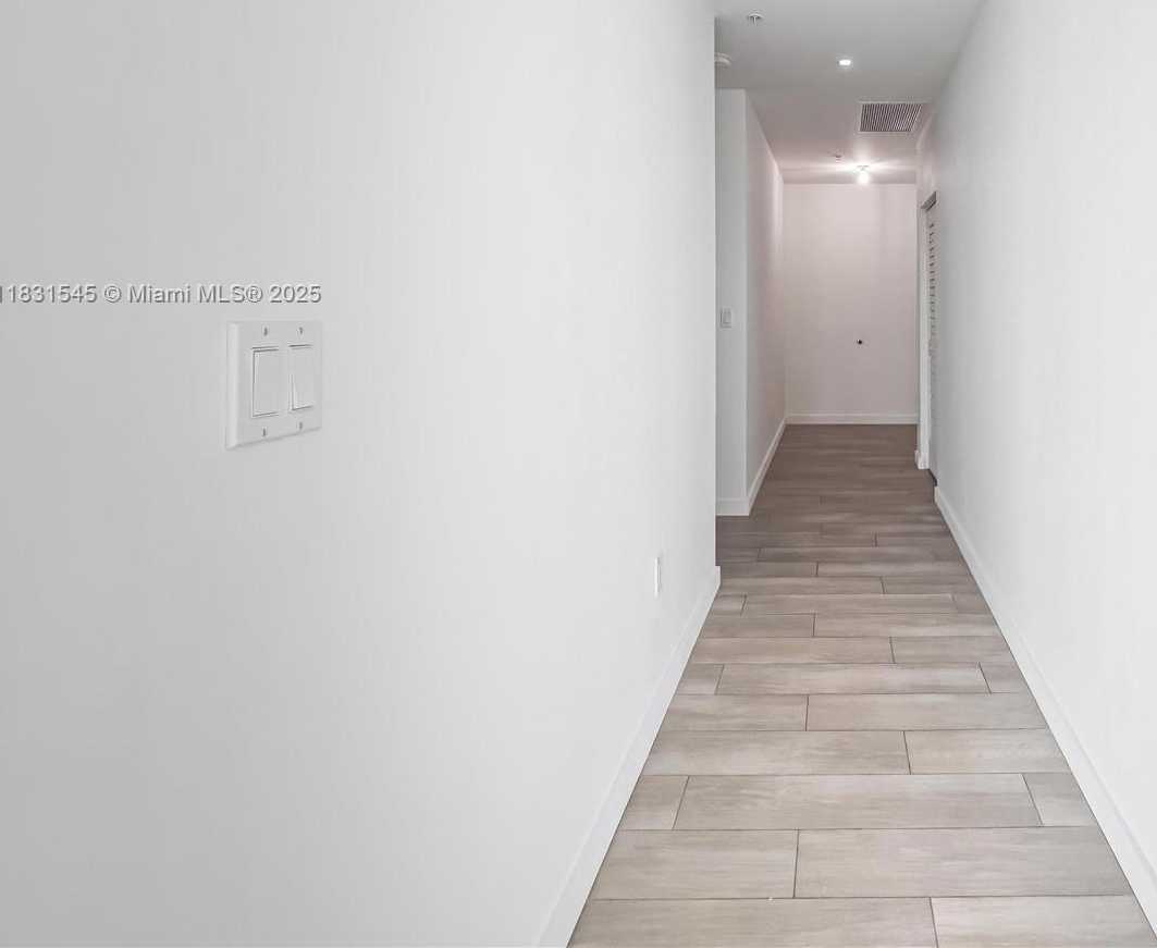 Small Image of 1600 SOUTH WEST 1ST AVE #1210, Miami Number 16