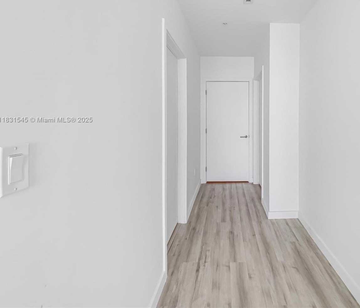 Small Image of 1600 SOUTH WEST 1ST AVE #1210, Miami Number 18