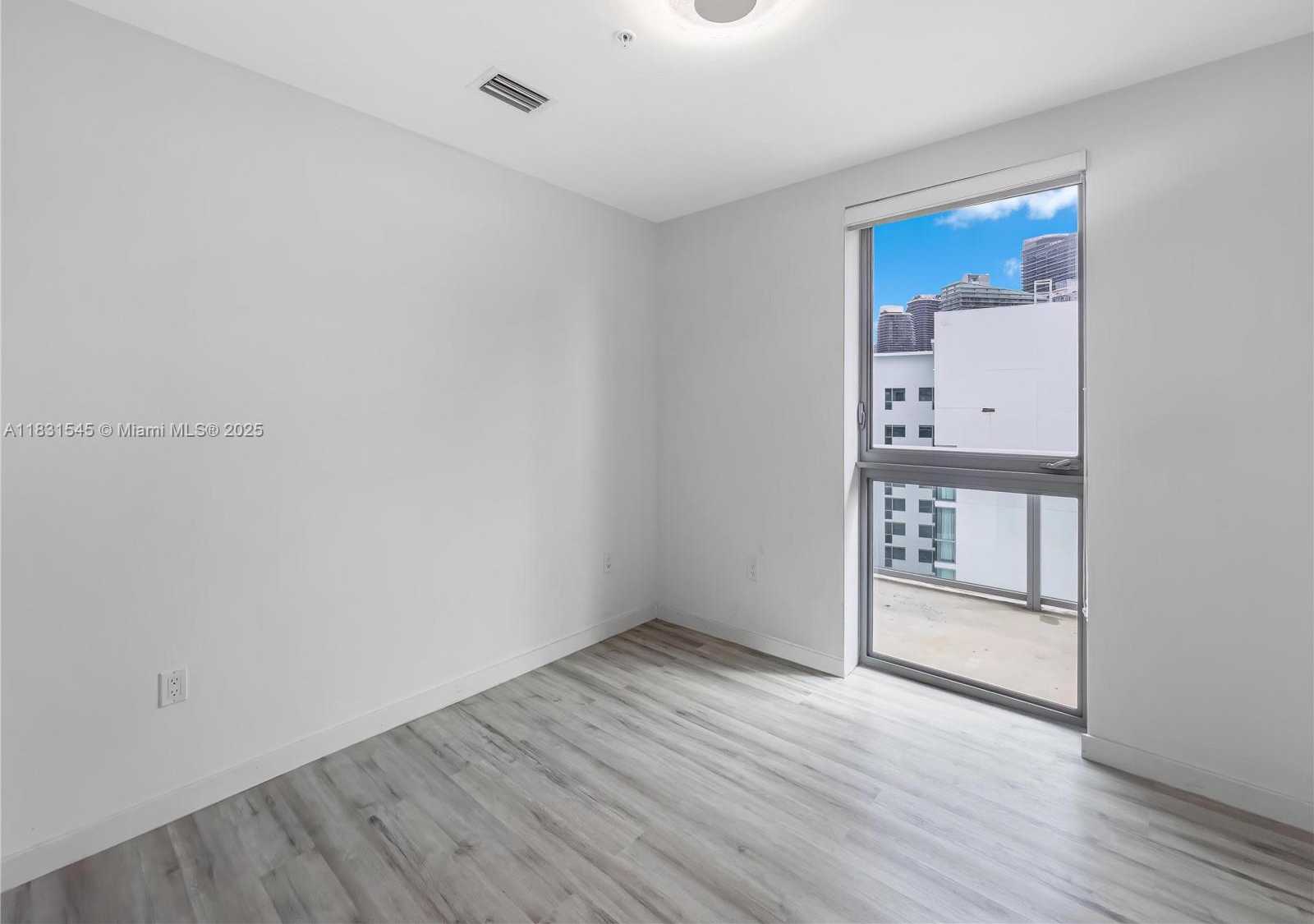 Small Image of 1600 SOUTH WEST 1ST AVE #1210, Miami Number 19