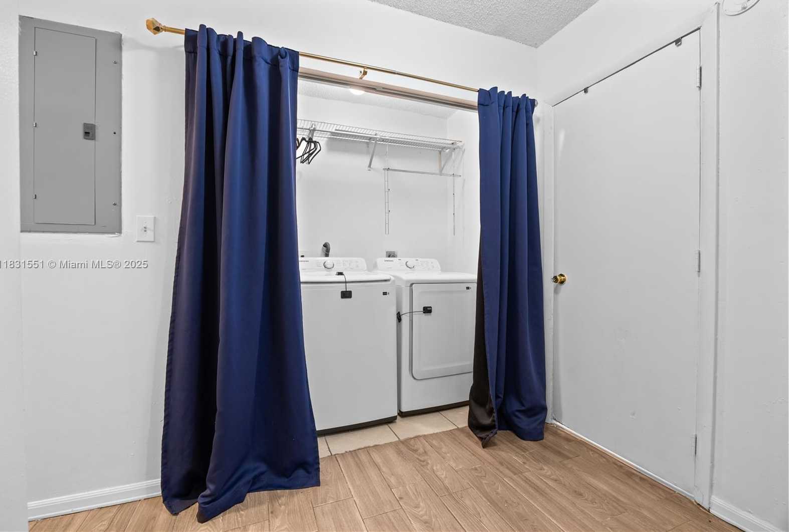 Small Image of 600 NORTH WEST 99TH ST #A, Miami Number 11