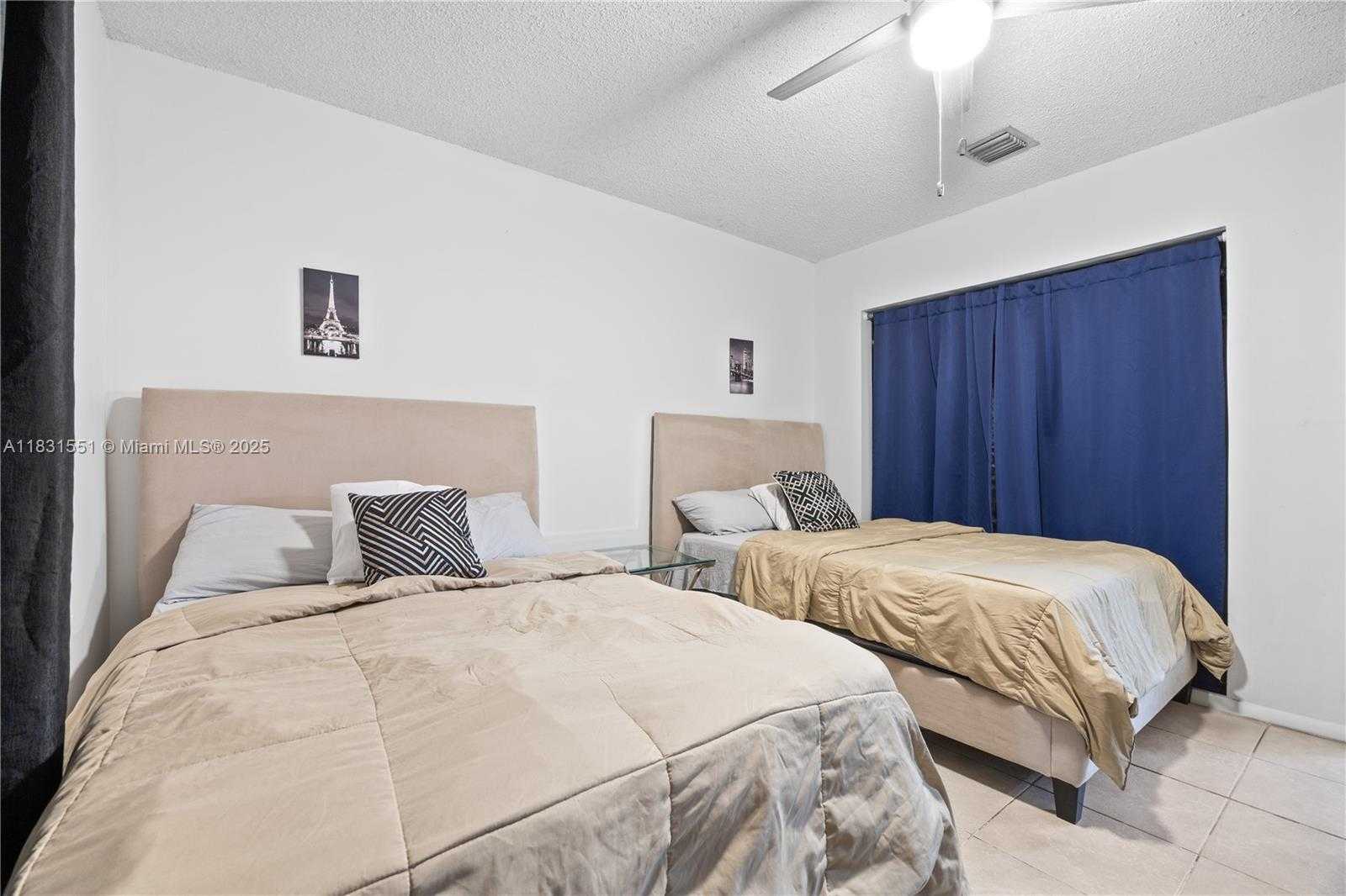 Small Image of 600 NORTH WEST 99TH ST #A, Miami Number 15