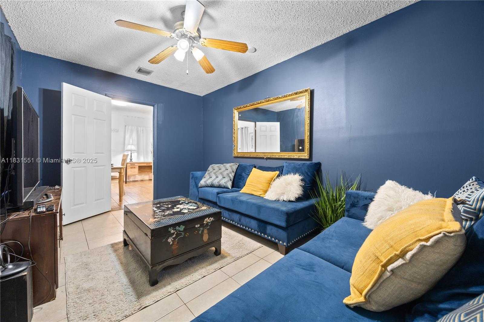 Small Image of 600 NORTH WEST 99TH ST #A, Miami Number 22