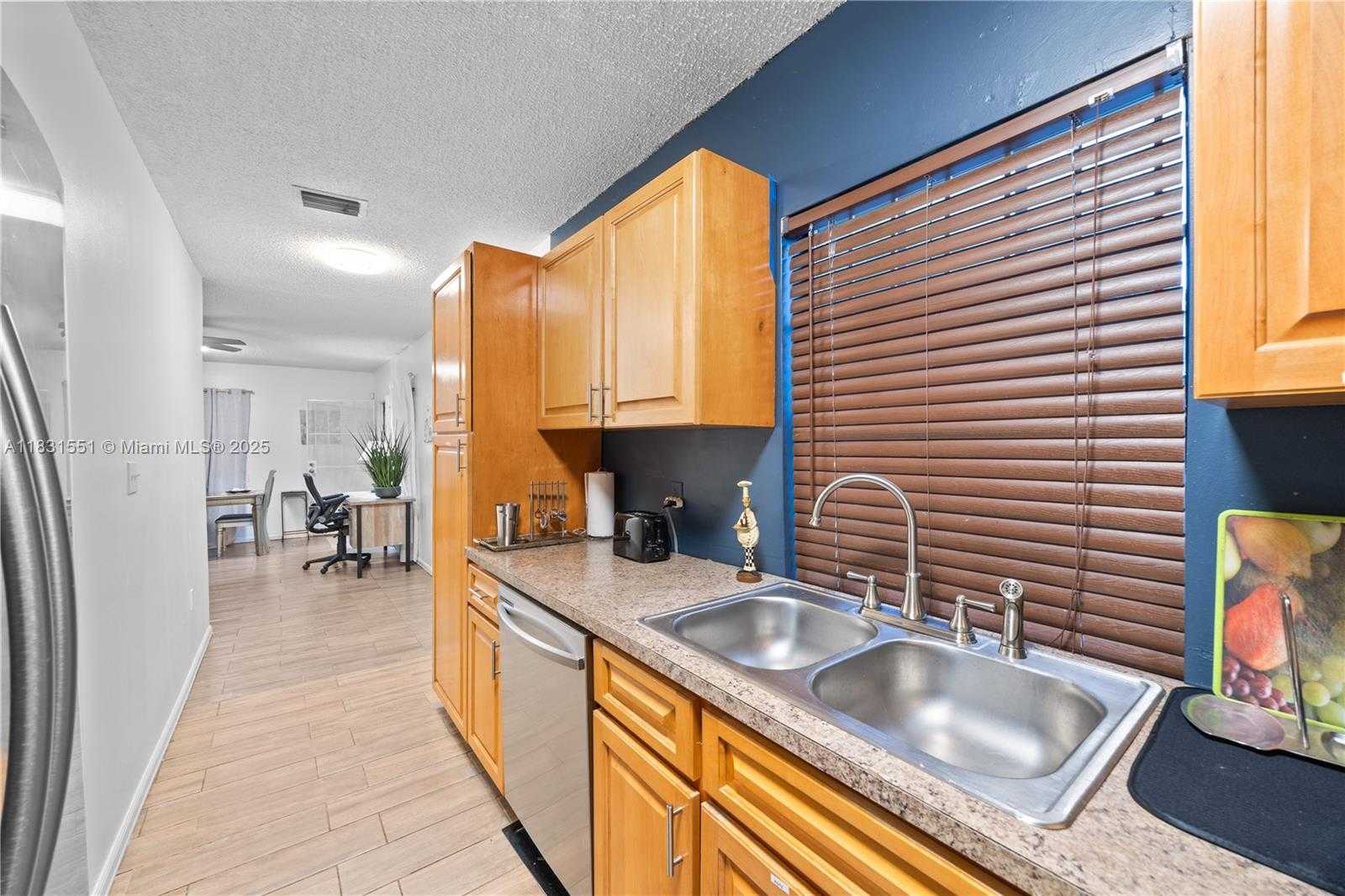 Small Image of 600 NORTH WEST 99TH ST #A, Miami Number 8