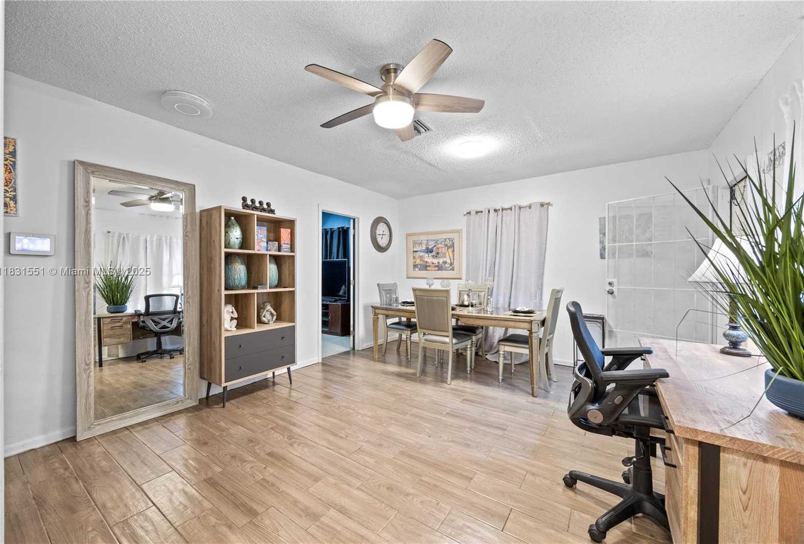 Small Image of 600 NORTH WEST 99TH ST #A, Miami Number 9