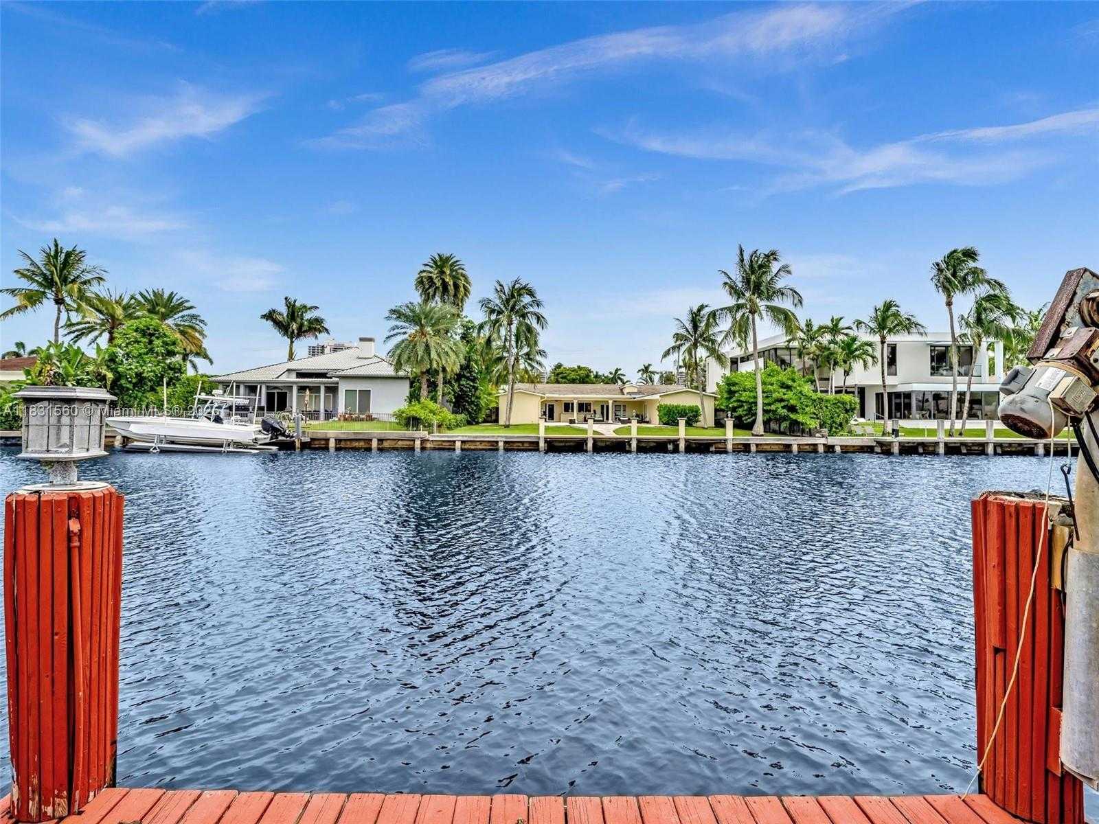 Small Image of 413 TAMARIND DR, Hallandale Beach Number 22