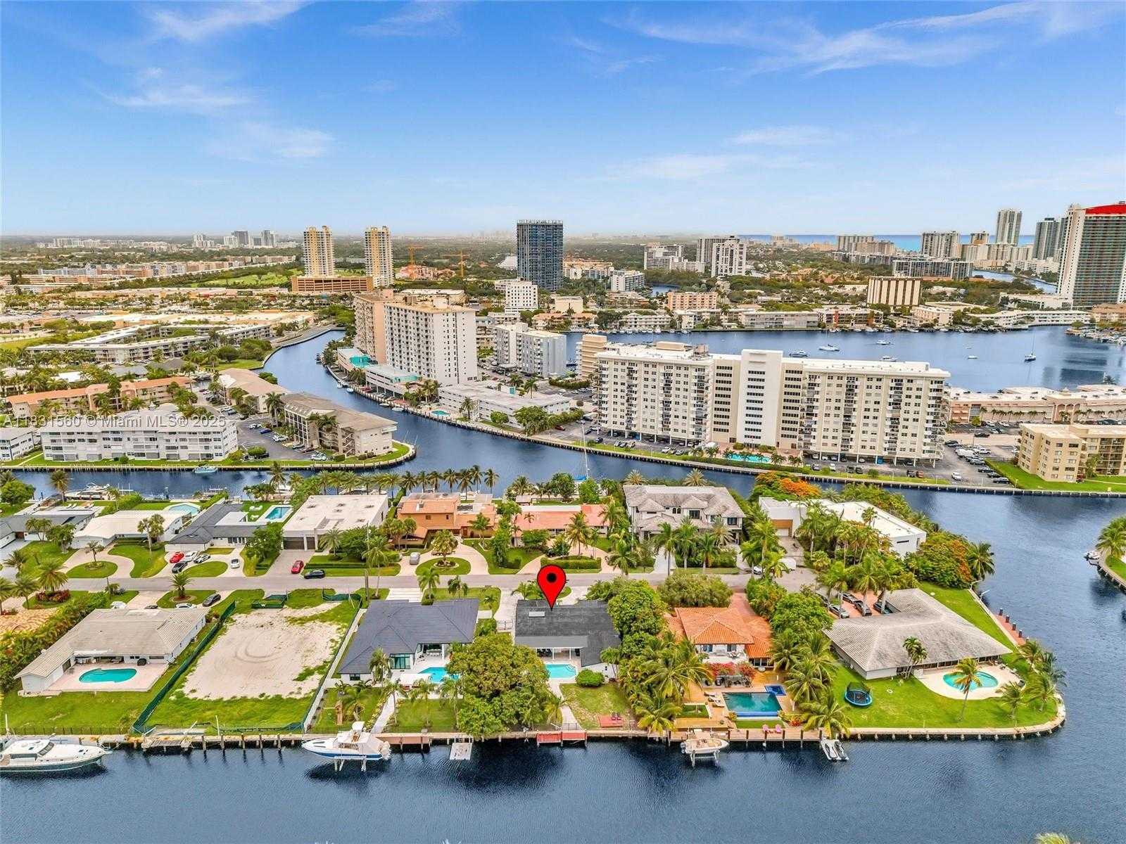 Small Image of 413 TAMARIND DR, Hallandale Beach Number 23