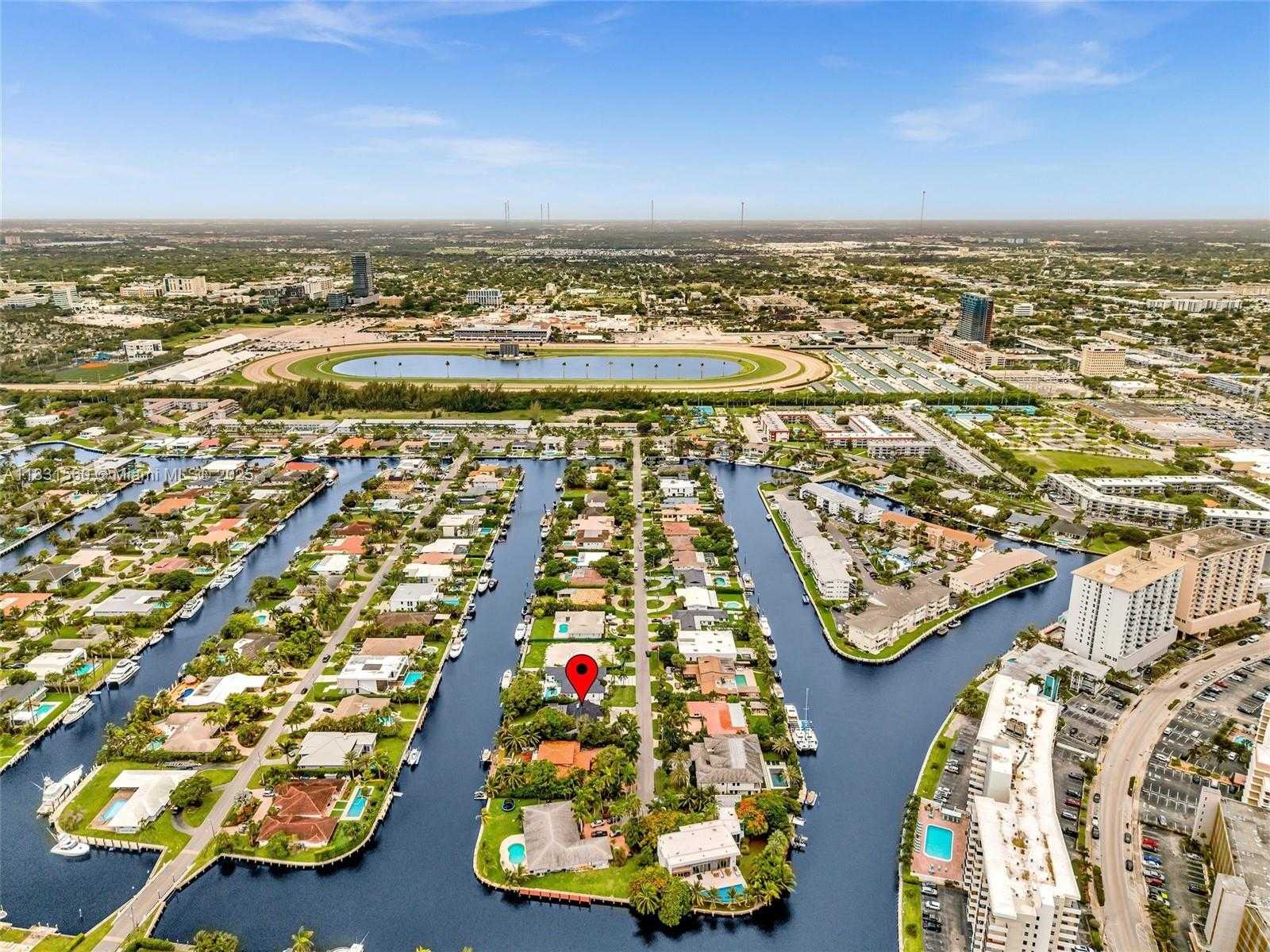 Small Image of 413 TAMARIND DR, Hallandale Beach Number 26