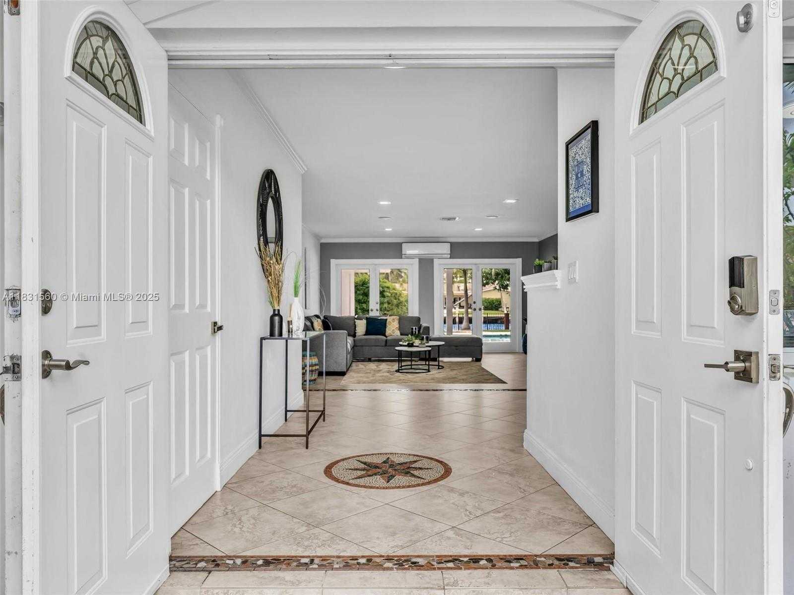 Small Image of 413 TAMARIND DR, Hallandale Beach Number 28