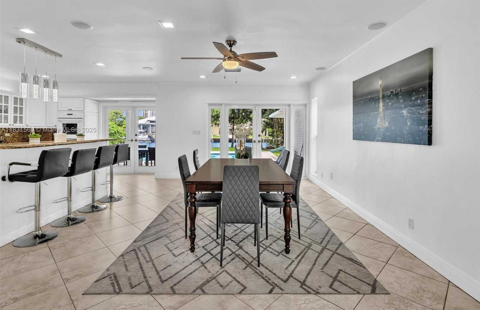 Small Image of 413 TAMARIND DR, Hallandale Beach Number 46