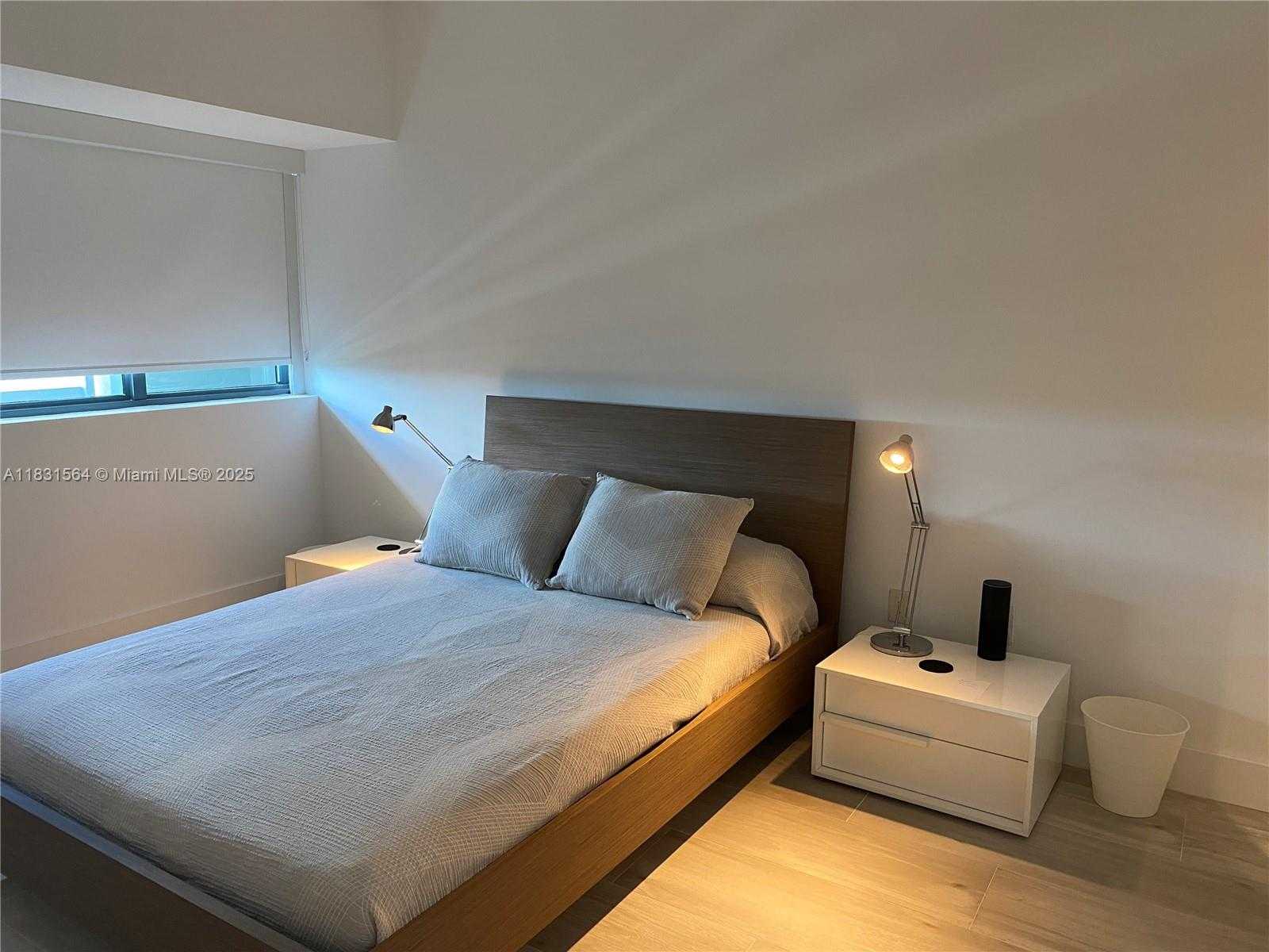 Small Image of 650 NORTH EAST 32ND ST #2305, Miami Number 14