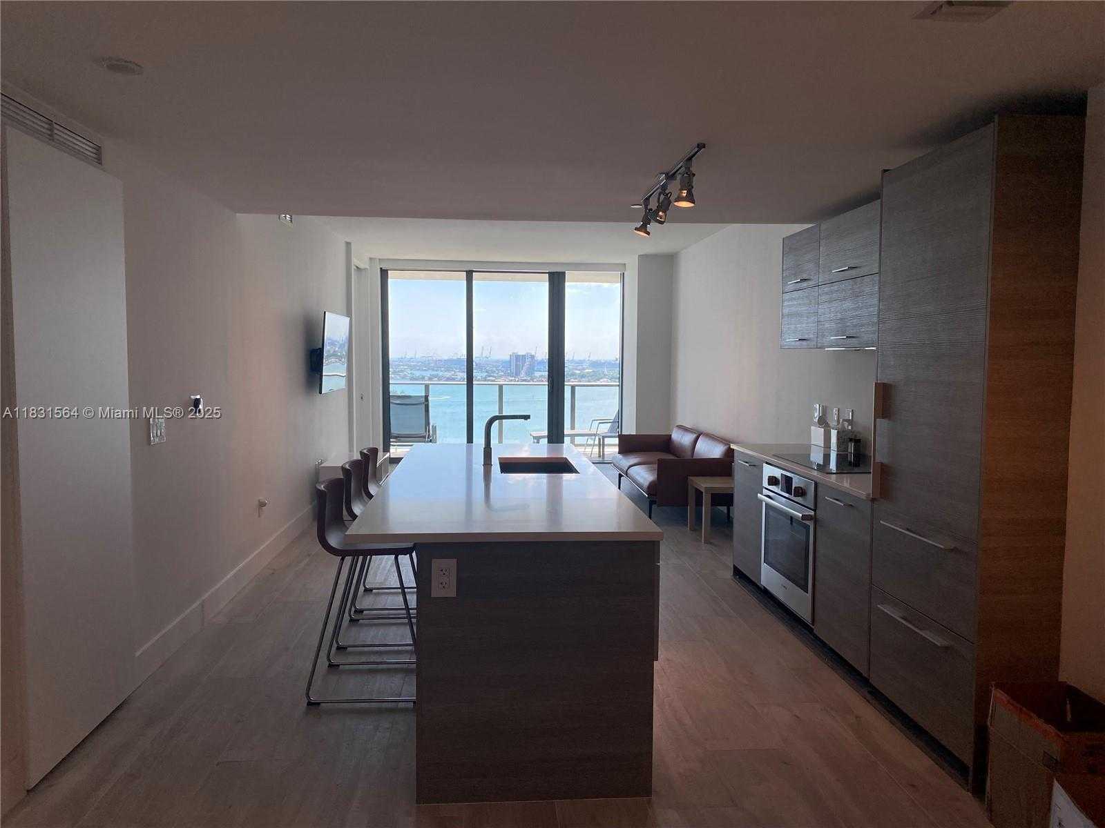 Small Image of 650 NORTH EAST 32ND ST #2305, Miami Number 15