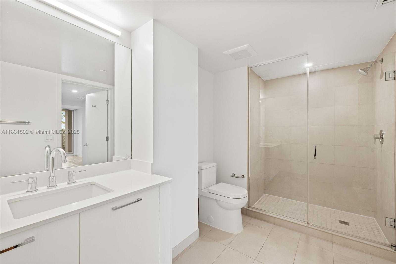 Small Image of 1500 BAY RD #N-0103, Miami Beach Number 23