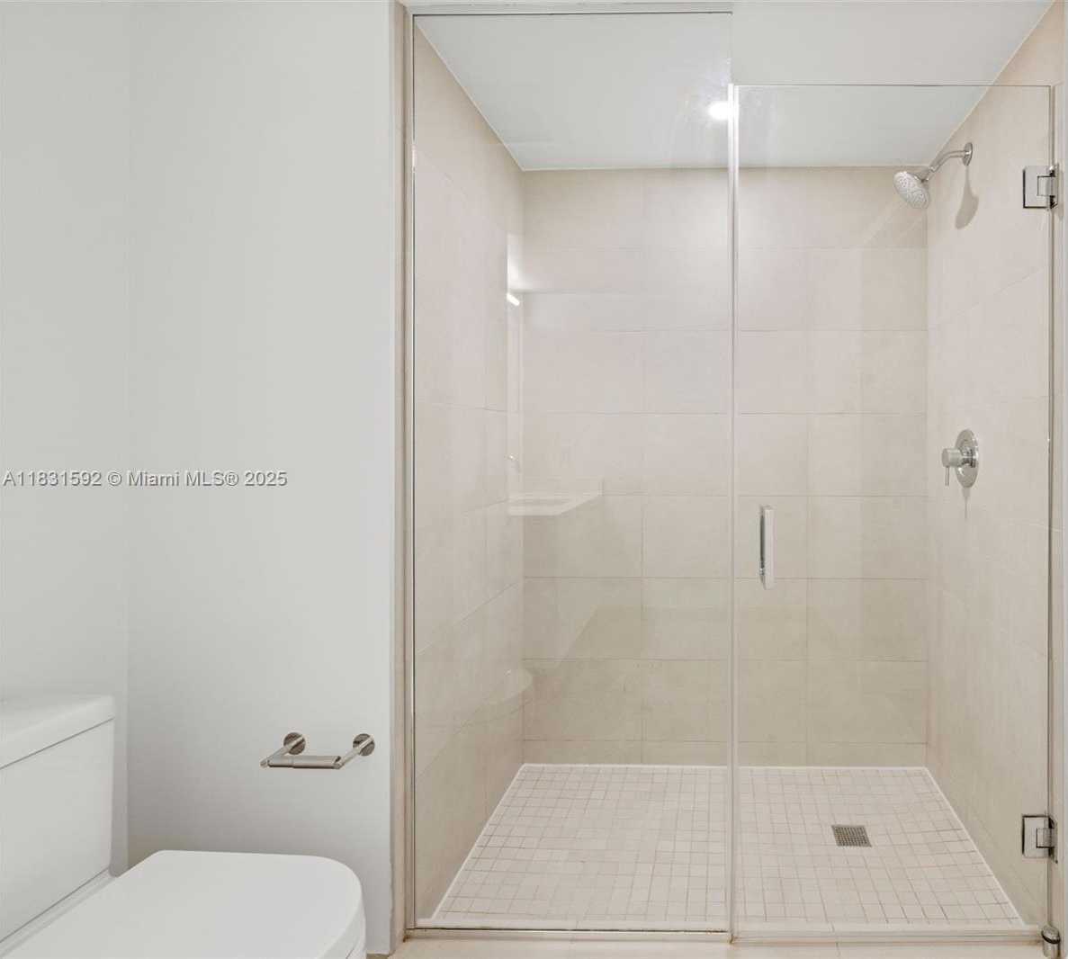 Small Image of 1500 BAY RD #N-0103, Miami Beach Number 24