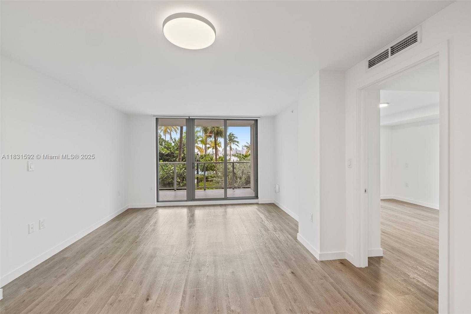 Small Image of 1500 BAY RD #N-0103, Miami Beach Number 7