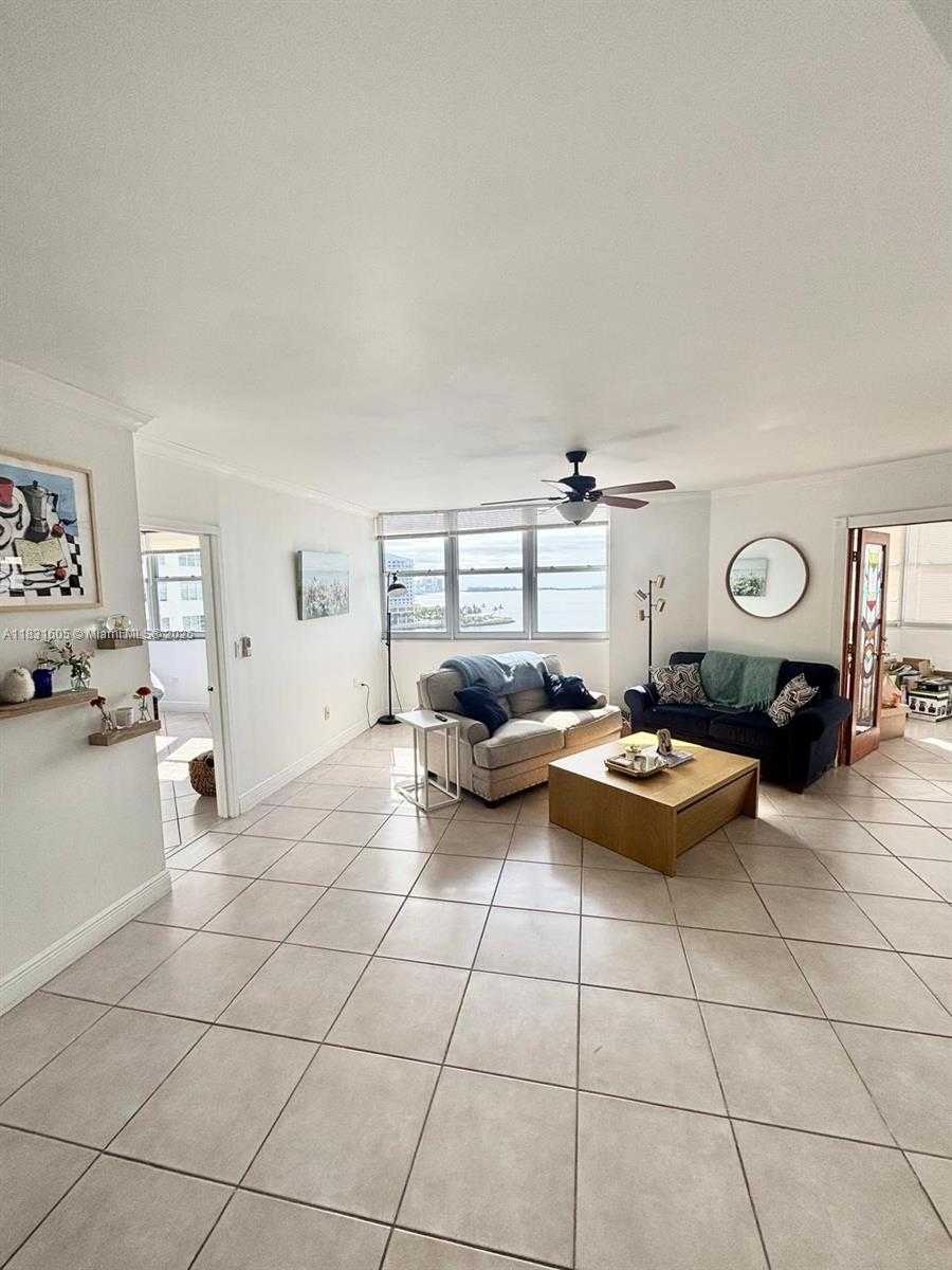 Small Image of 999 BRICKELL BAY DR #1002, Miami Number 27