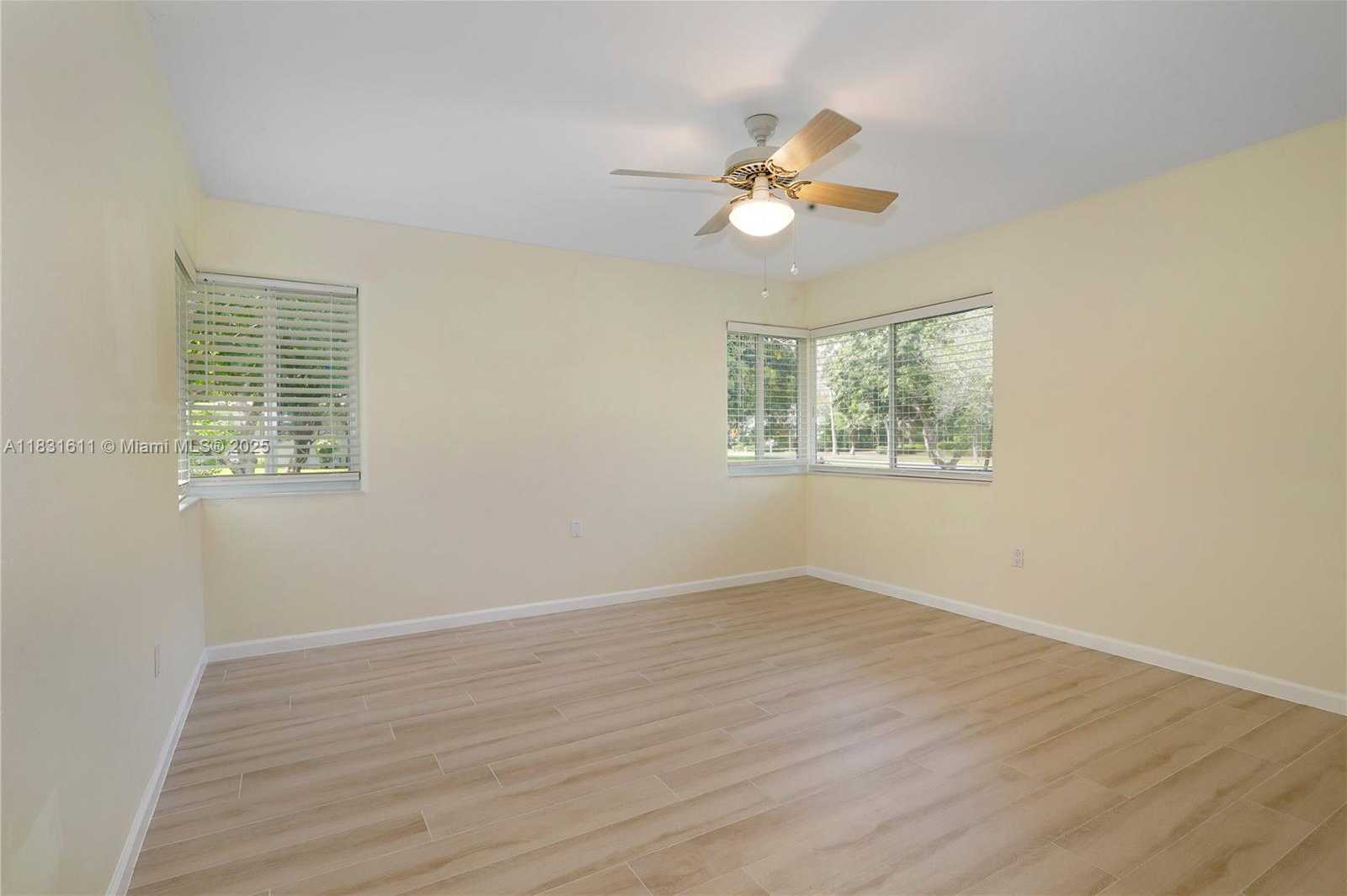 Small Image of 12501 MOSS RANCH RD, Pinecrest Number 12