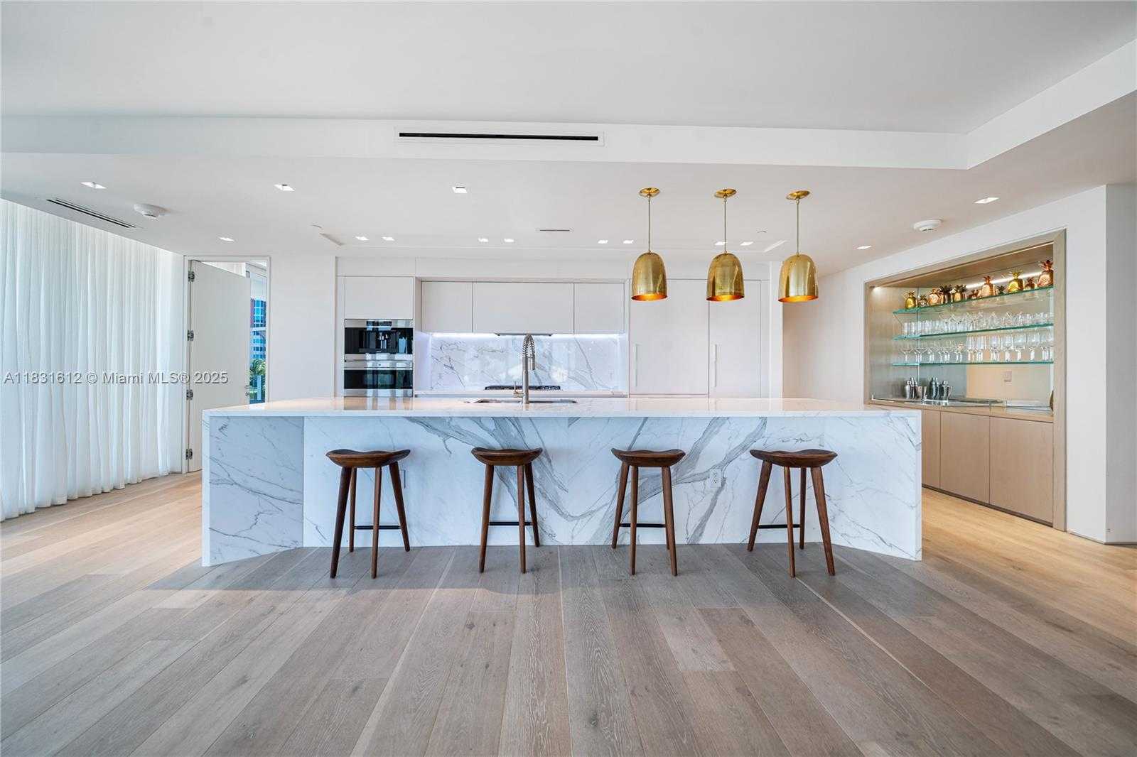 Small Image of 1 COLLINS AVE #406, Miami Beach Number 11