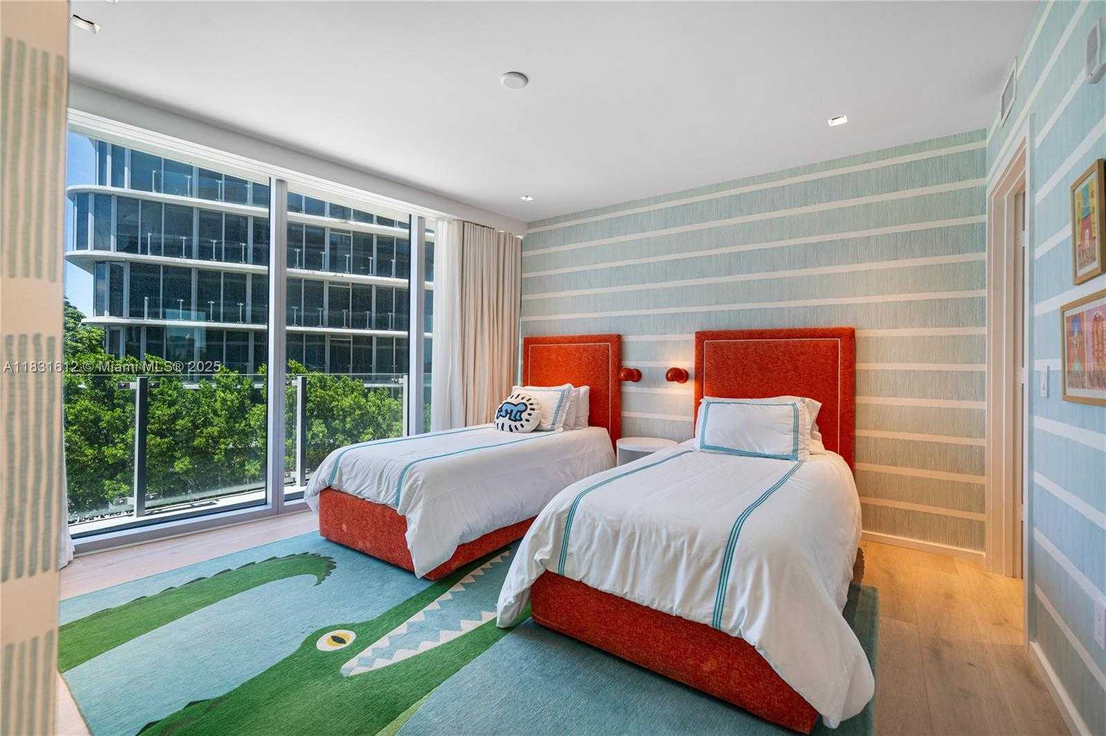 Small Image of 1 COLLINS AVE #406, Miami Beach Number 27