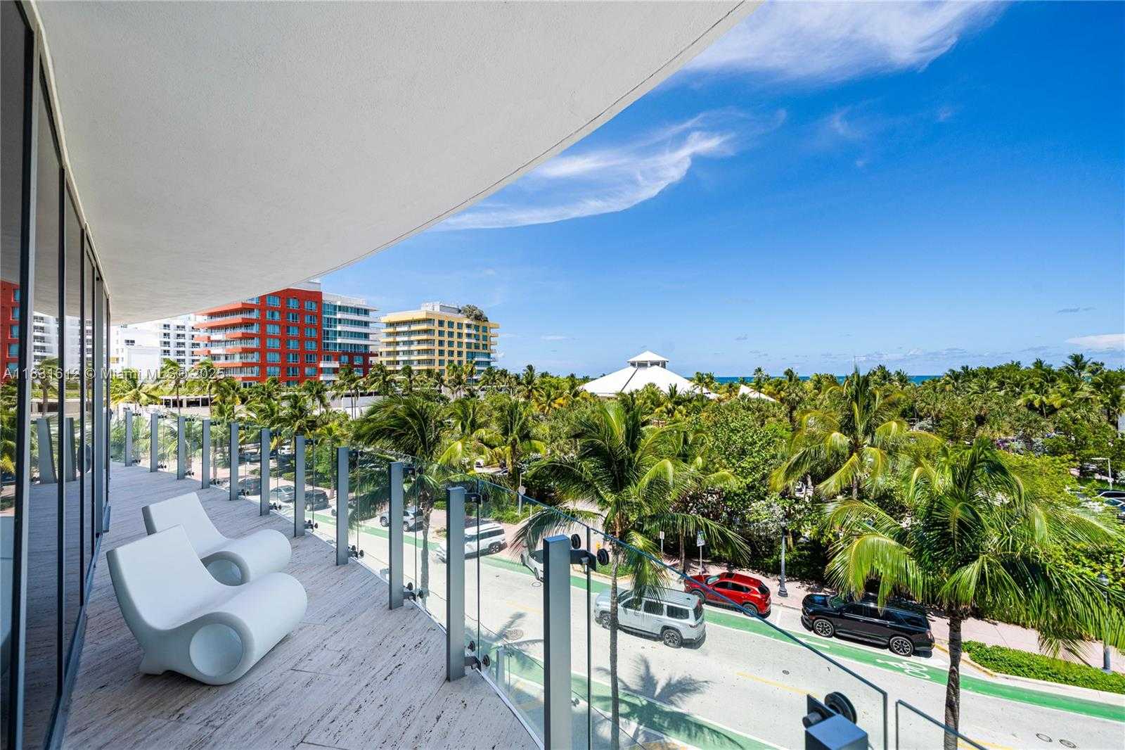 Small Image of 1 COLLINS AVE #406, Miami Beach Number 38