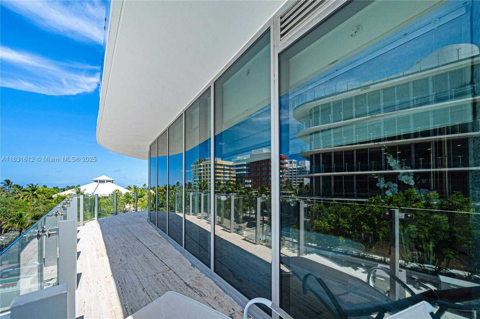 Small Image of 1 COLLINS AVE #406, Miami Beach Number 40