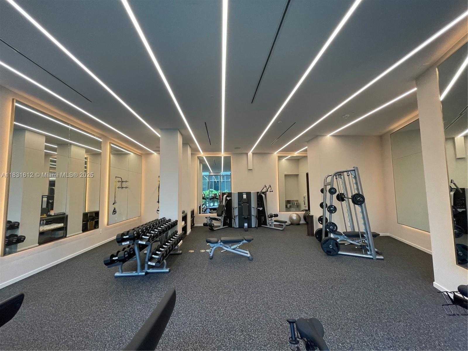 Small Image of 1 COLLINS AVE #406, Miami Beach Number 48