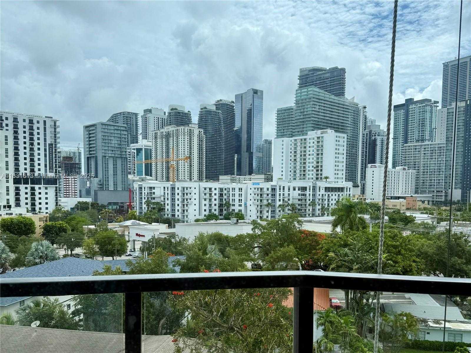 Small Image of 201 SOUTH WEST 17TH RD #810, Miami Number 2