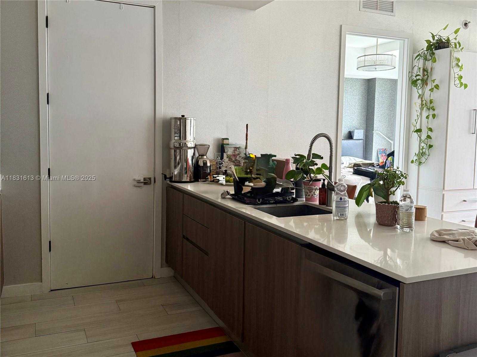 Small Image of 201 SOUTH WEST 17TH RD #810, Miami Number 7
