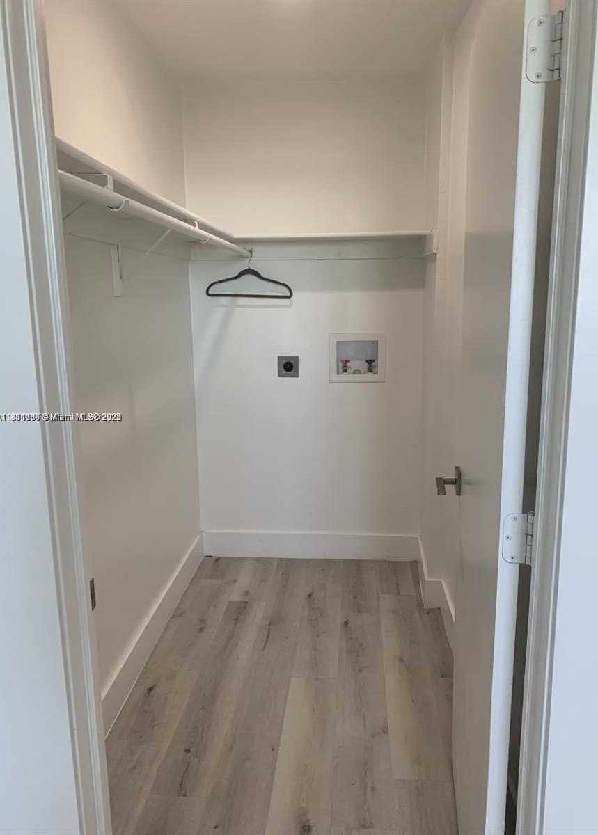 Small Image of 1800 NORTH WEST 24TH AVE #907, Miami Number 16