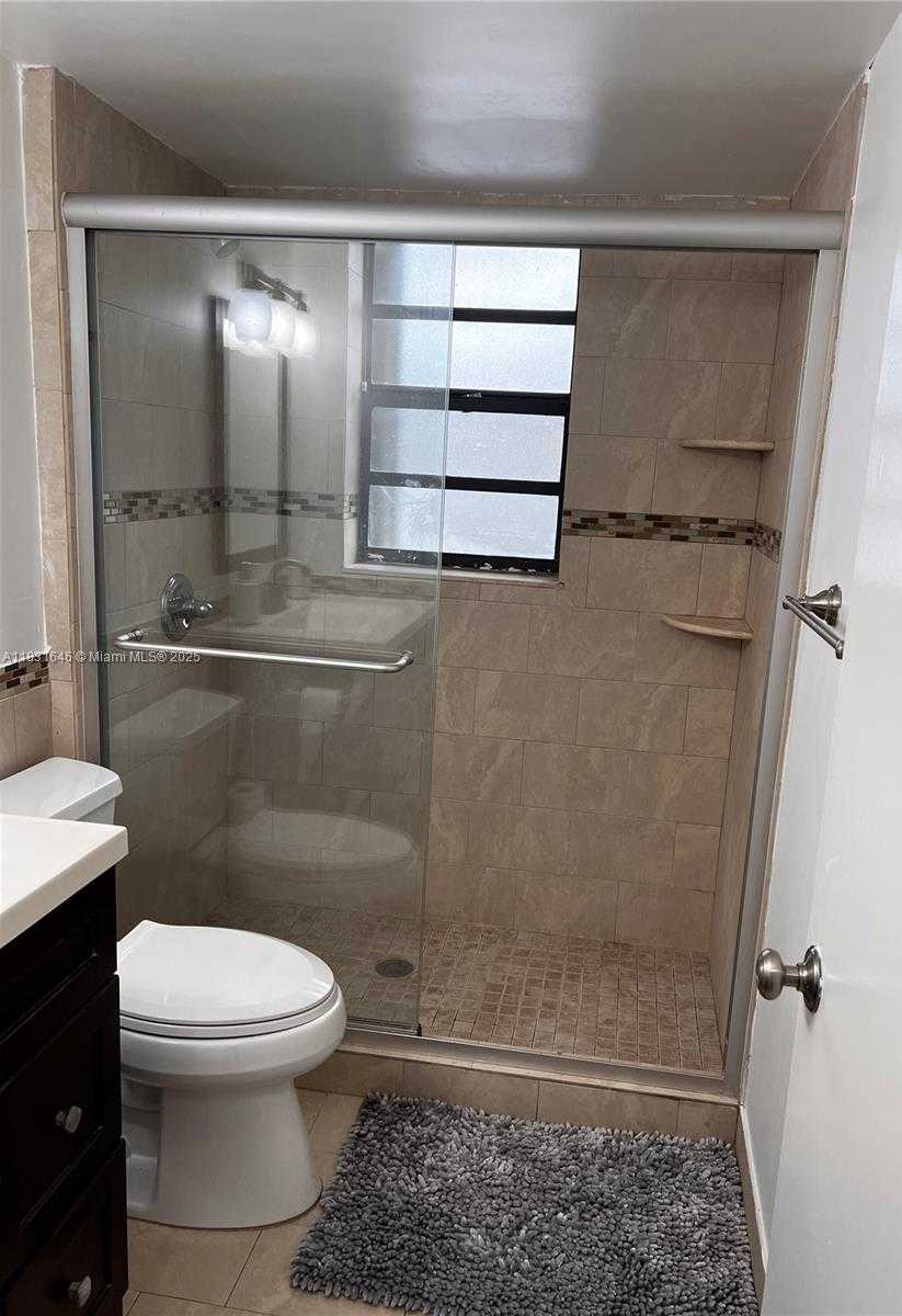 Small Image of 18216 MEDITERRANEAN BLVD #2-19, Hialeah Number 12