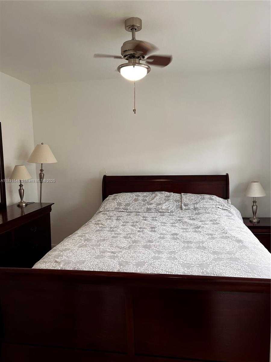 Small Image of 18216 MEDITERRANEAN BLVD #2-19, Hialeah Number 15