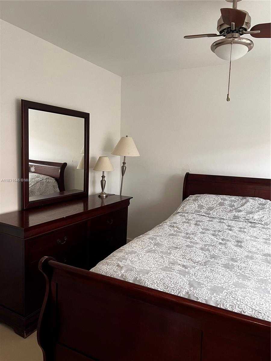 Small Image of 18216 MEDITERRANEAN BLVD #2-19, Hialeah Number 16